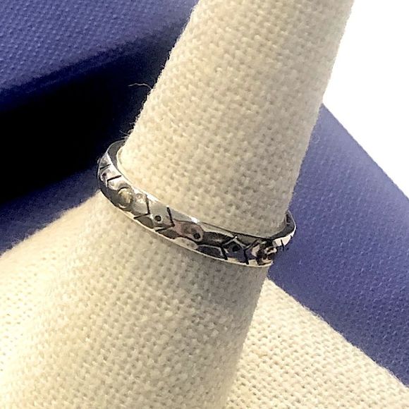 SILPADA Two Tone VARIED DETAILS Stacking Ring Sz 7 NIB - Picture 14 of 14